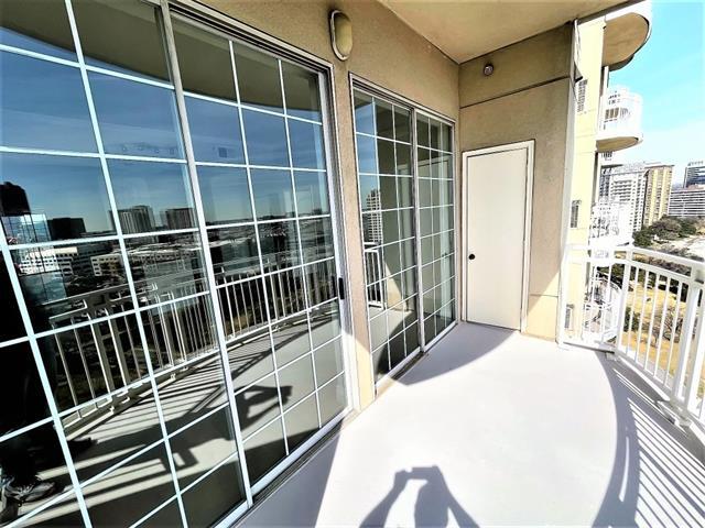 Building Photo - 3225 Turtle Creek Blvd Blvd