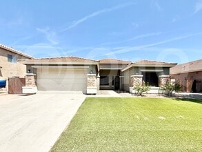 Building Photo - 960 E Chelsea Dr