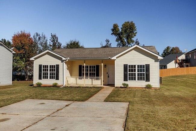 Photo - 507 Dove Way House