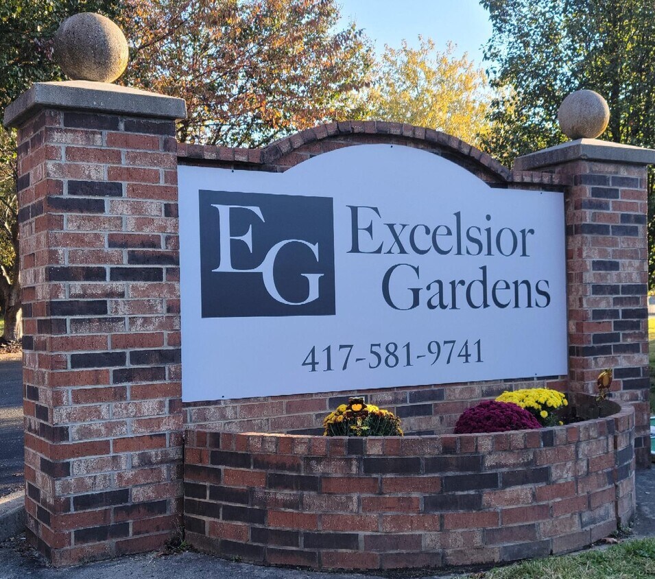 ¡Bienvenido a casa! - Excelsior Gardens Apartments