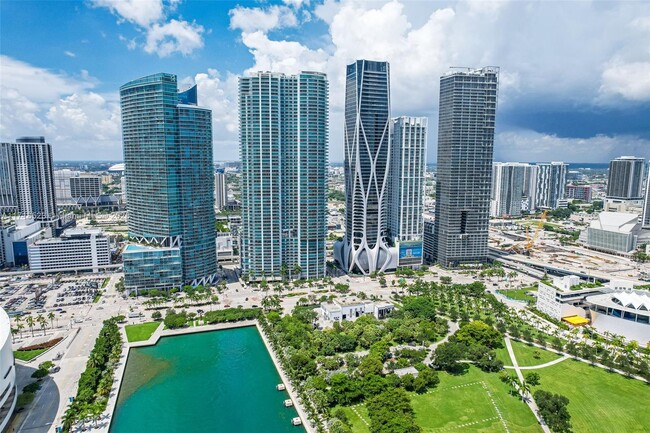 Foto del edificio - 900 Biscayne Blvd