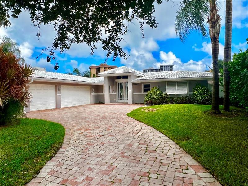Foto principal - 720 NE 28th Ave