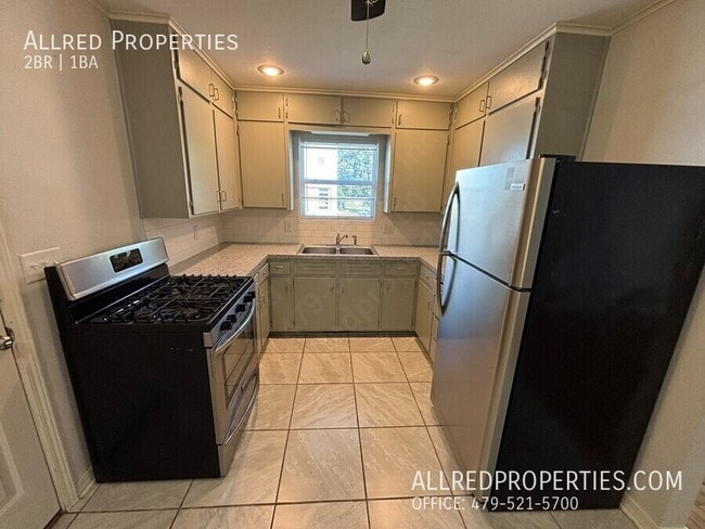 Foto del edificio - 995 W Hickory St