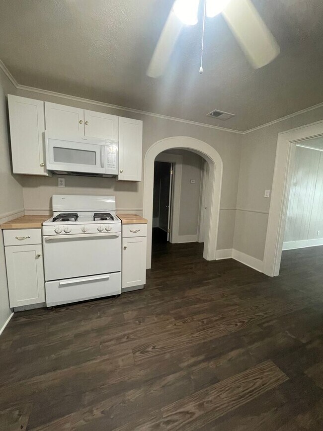 Foto del edificio - 501 Rockdale St