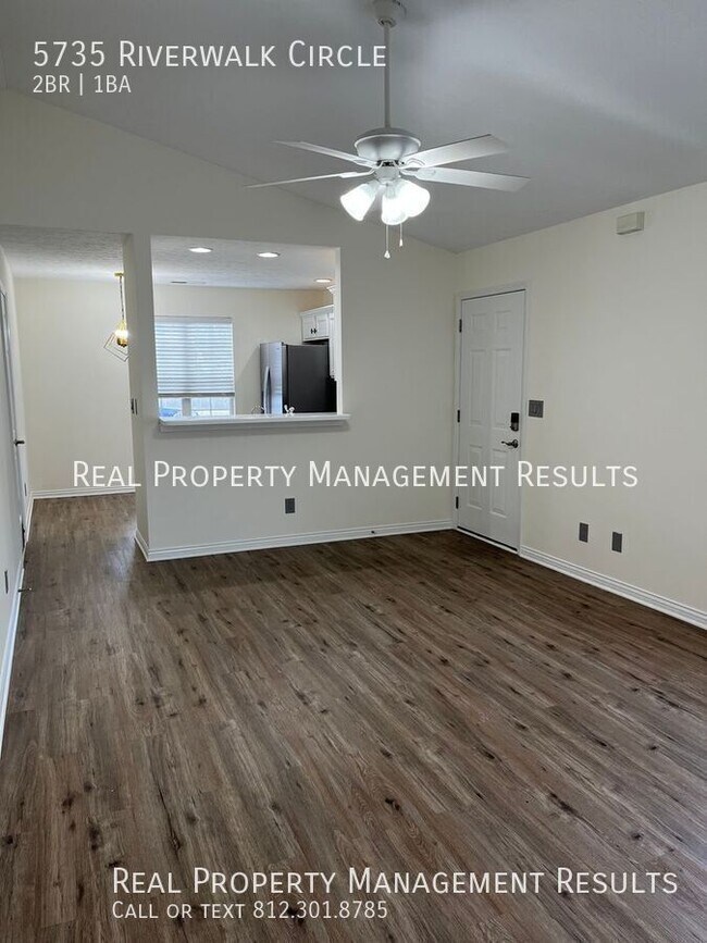 Building Photo - 5735 River Walk Cir