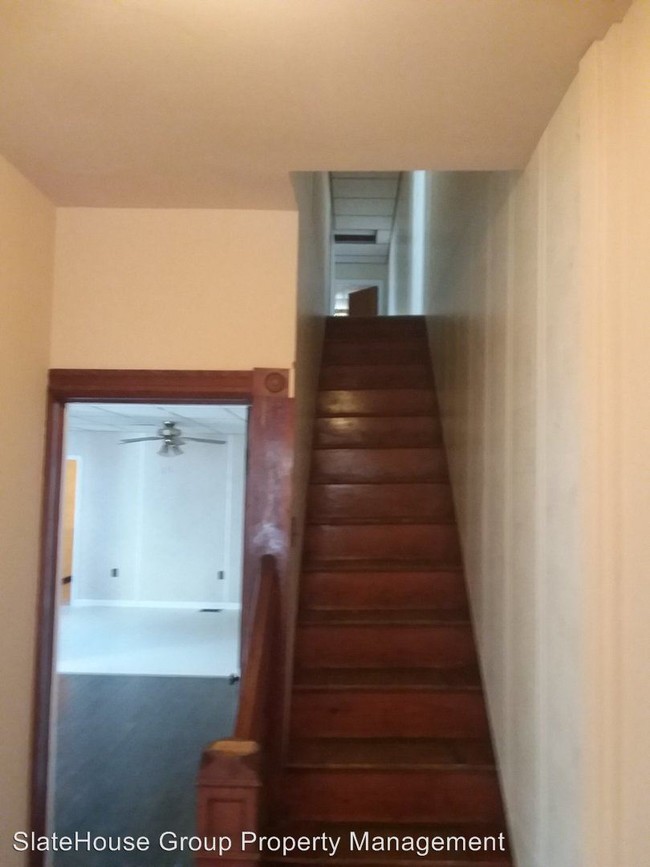 Building Photo - 5 br, 1 bath House - 25 Mifflin St EHWST