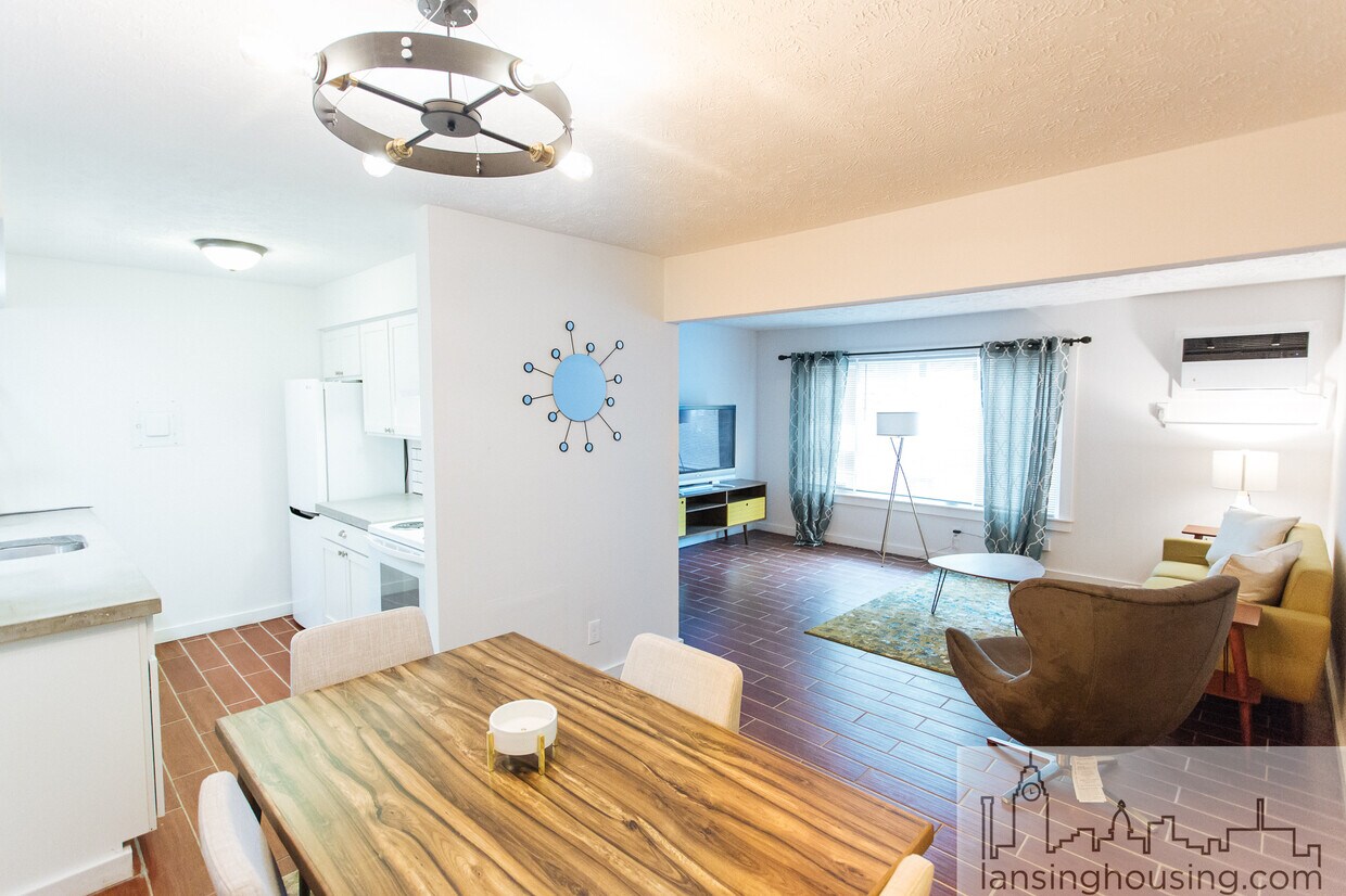 331 E Hillsdale St, Lansing, MI 48933 Apartments in Lansing, MI