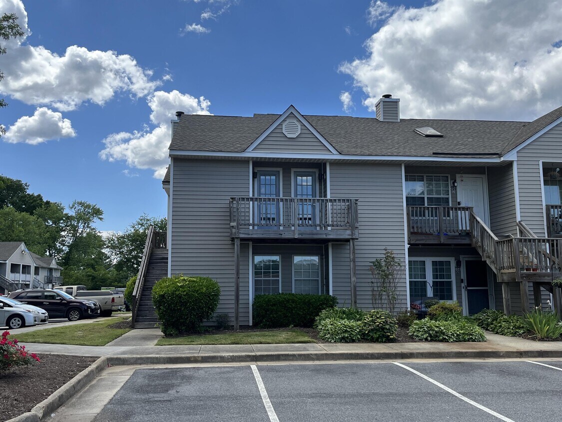 220 Lantana Ln, Hampton, VA 23669 Townhome Rentals in Hampton VA
