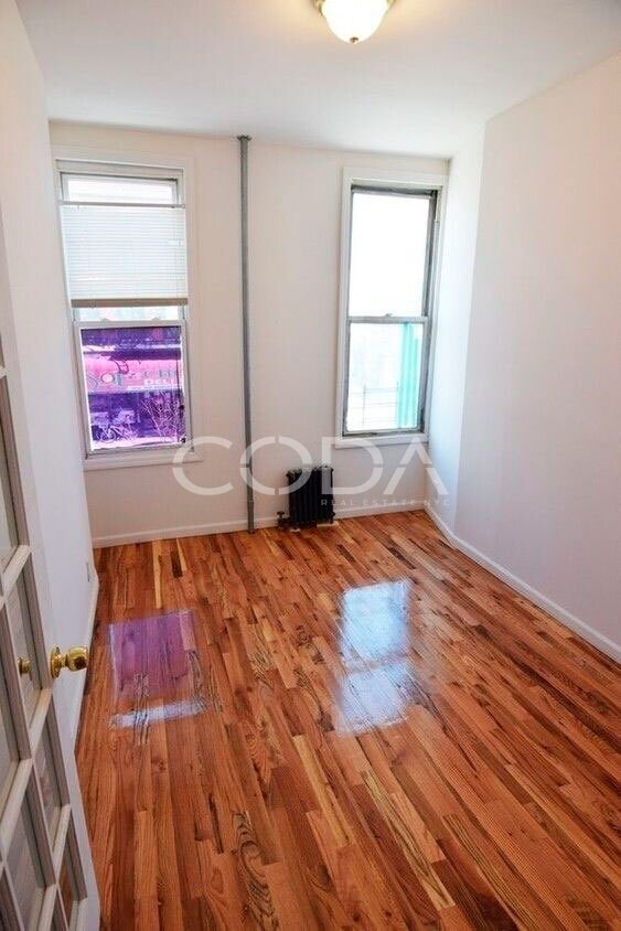 Building Photo - 509 Grandview Ave