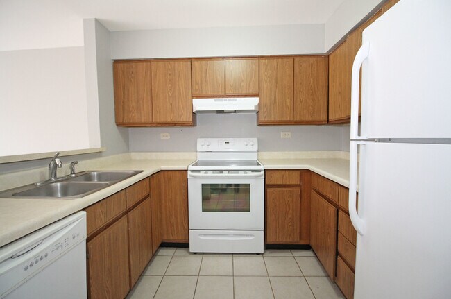 Building Photo - 33601 N Royal Oak Ln