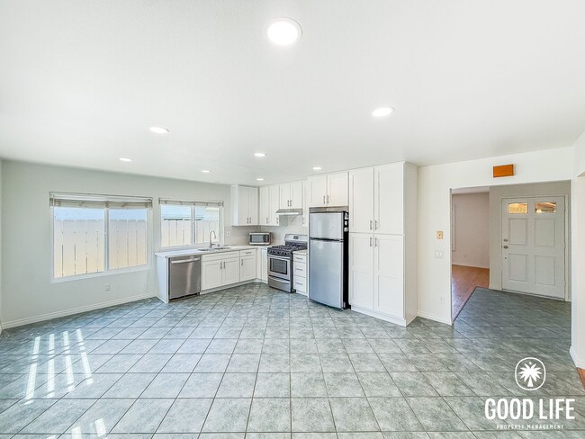 Building Photo - Sunlit 3BD/2BA Home in San Diego with Large Backyard & 2-Car Garage