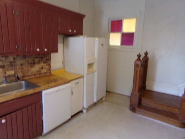 Foto del edificio - -- APPLICATION PENDING - 3 BR/ 2 BA Large ...