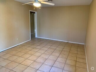 Building Photo - 715 Rambler Dr