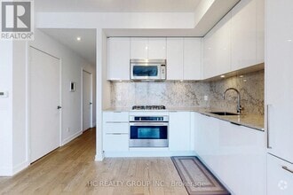 Building Photo - 20-4320 Lombard St