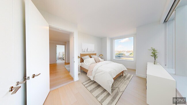 Building Photo - 400 W 61st St