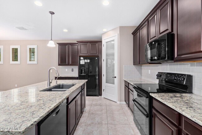 Building Photo - 2116 S Nancy Ln