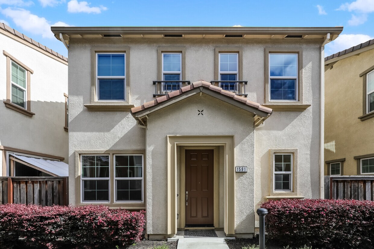 1591 Sylvia St, Hayward, CA 94545 House Rental in Hayward, CA