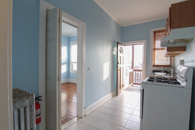 Foto del edificio - 108 Brighton Ave