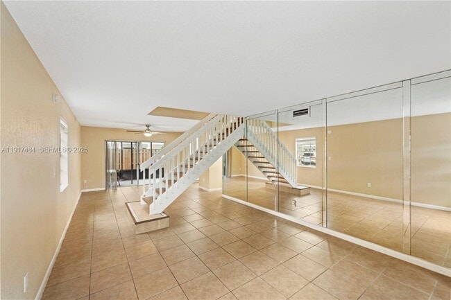 Building Photo - 5263 SW 121st Ave