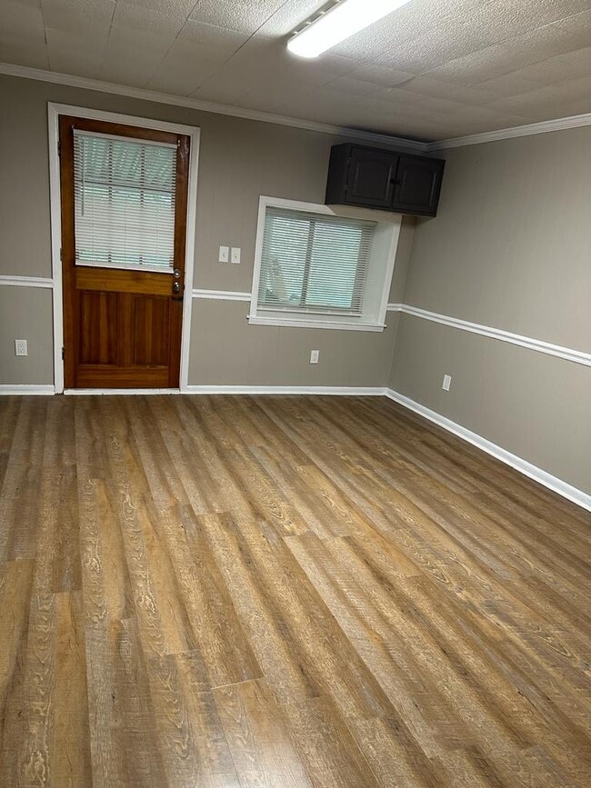 Building Photo - 3745 Feldwood Pl
