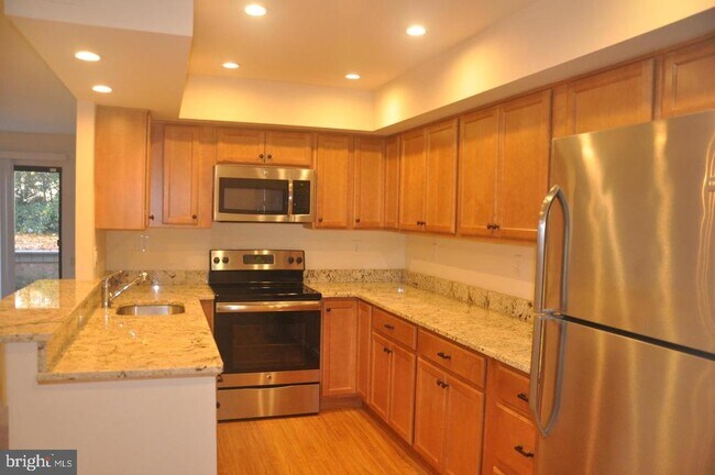 Foto del edificio - 112 Woodgate Ln