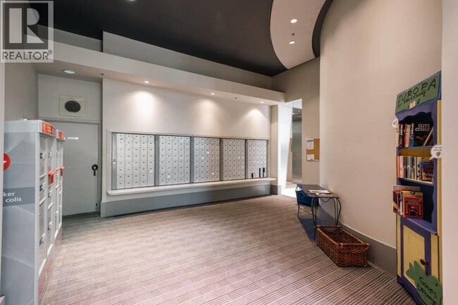 Building Photo - 63-763 Keefer Pl