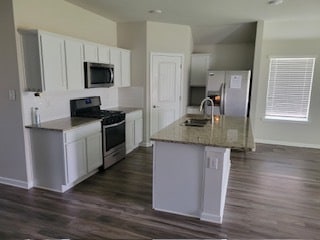 Building Photo - 16706 Highland Heights Dr