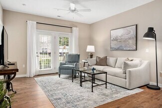 Building Photo - 5761 Fenimore Trail Dr W