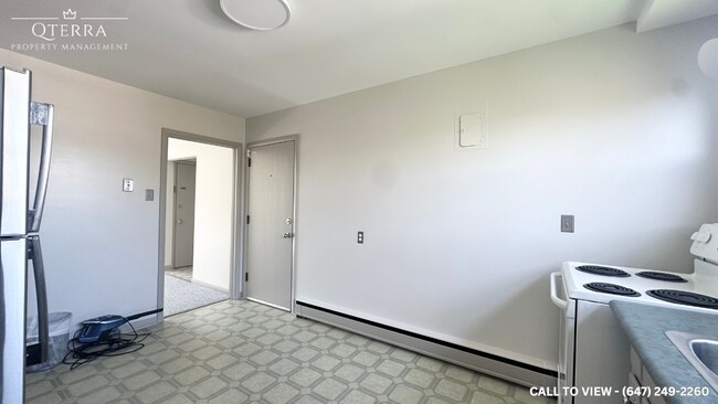 Building Photo - 1826 Wavell St