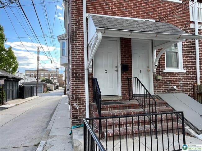 Building Photo - 113 N West St
