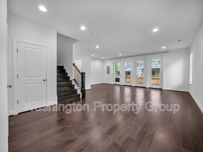 Photo - 42281 Impervious Terrace Townhome