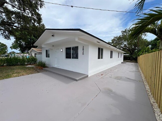 Building Photo - 2820 NW 95th St