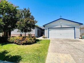 Building Photo - 5771 W Walbrook Dr