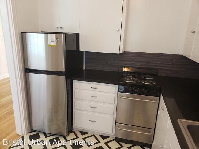Foto del edificio - 7905 SW Cedar St