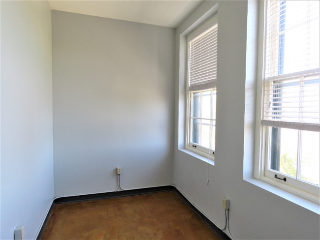 Foto del edificio - 1401 Scott St