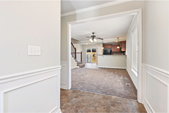 Building Photo - Spacious Two Bedroom Townhome - Available end of February