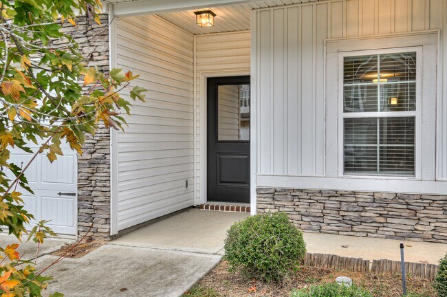 Foto del edificio - 5352 Nikki Way