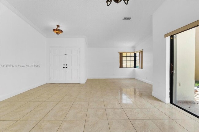 Building Photo - 6234 SW 151st Ct