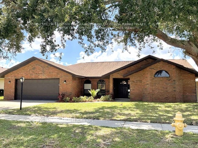 Building Photo - 3532 Finch Dr
