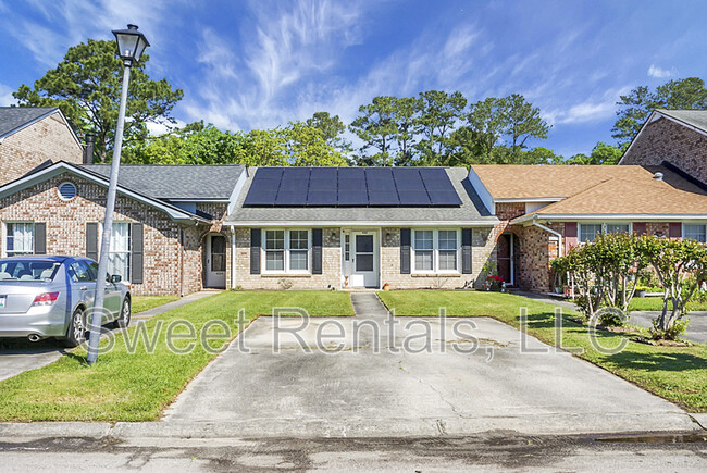 Foto del edificio - 4322 Briarstone Ct