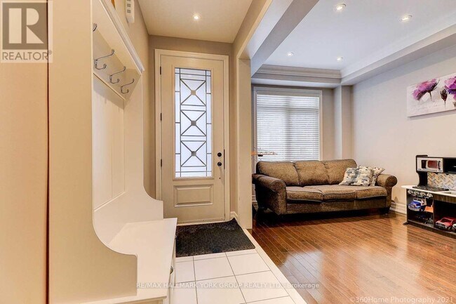 Building Photo - 63 Alex Campbell Crescent