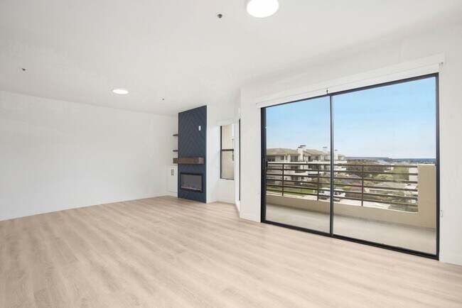 Foto del edificio - Welcome to Luxurious Villa Balboa in Newpo...
