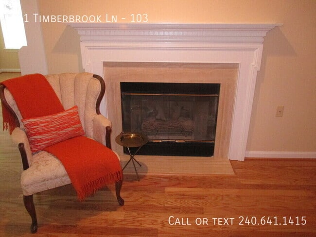 Building Photo - 131 Timberbrook Ln