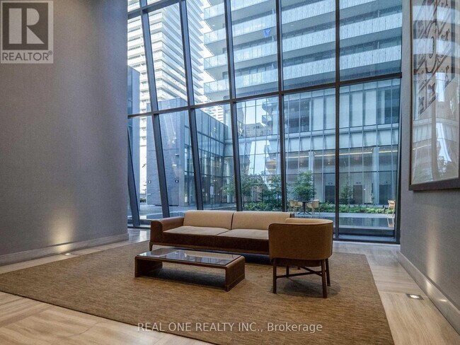 Building Photo - 50A Charles St E