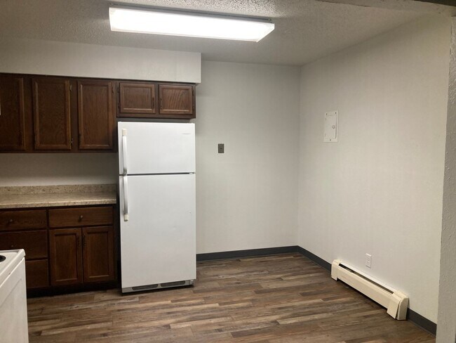 Building Photo - 201 1st Ave NE