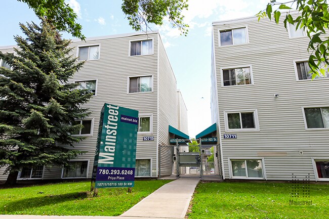 Photo du bâtiment - Priya Place Apartments