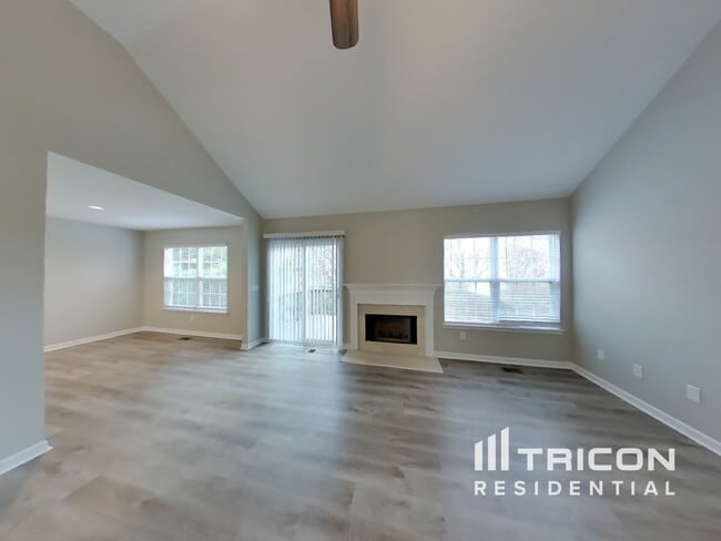 Building Photo - 3208 River Walk Drive Nashville TN