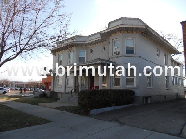 Primary Photo - 664 S W Temple