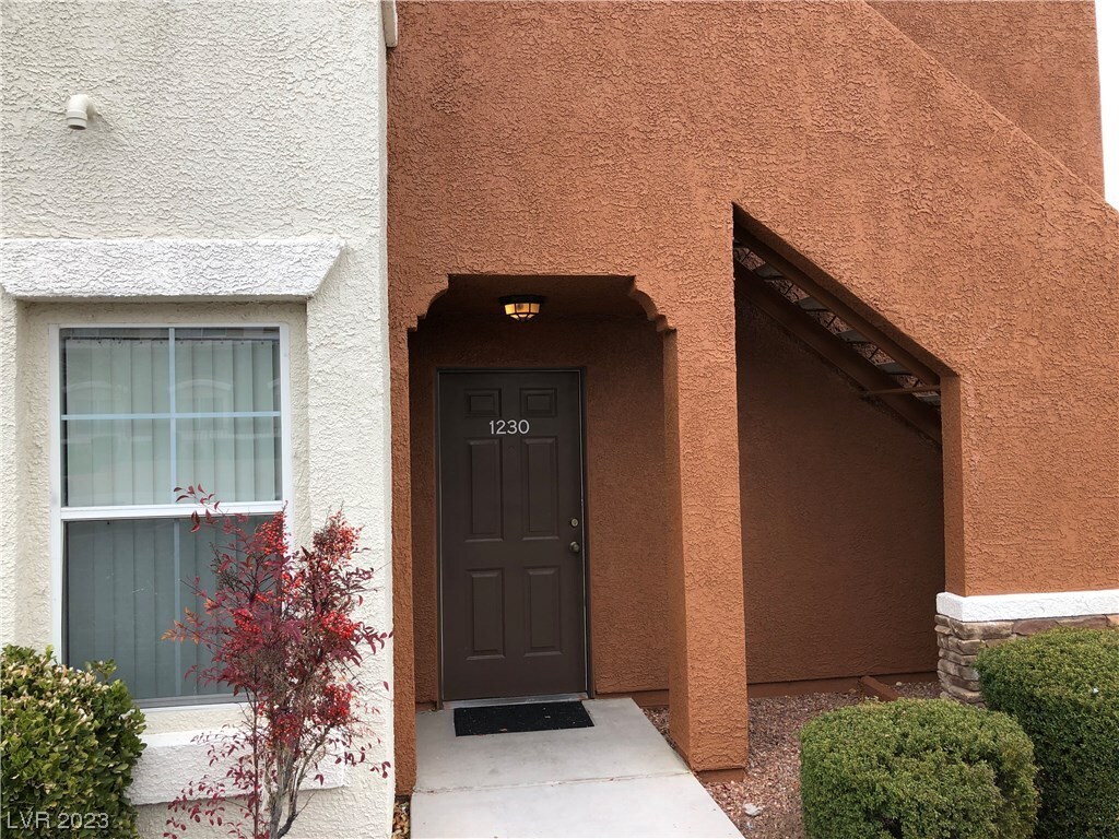 Primary Photo - 9303 Gilcrease Ave