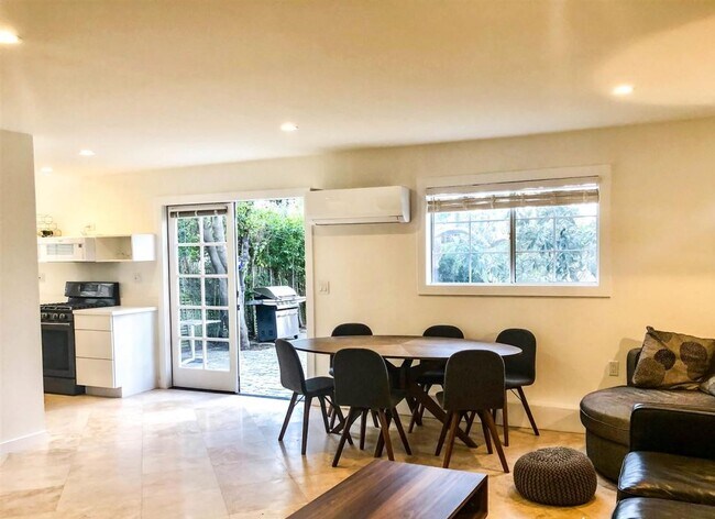 Foto del edificio - 1145 S Longwood Ave